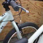 MARIN DONKY Jrシリーズ マットグレイとグロスオーロラ