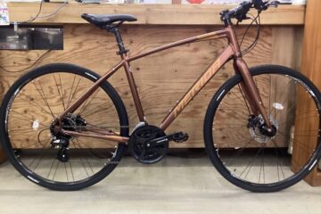 MERIDA CROSSWAY 300-D　扱いやすい、乗りやすいクロスバイク。